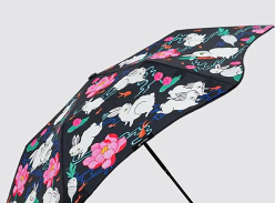 Win BLUNT Umbrellas Designed by Tanja Mcmillan