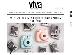 Win Fujifilm Instax Mini 8 Camera