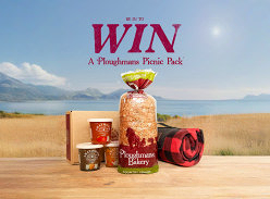 Win a Picnic Pack & Cosy Picnic Blanket