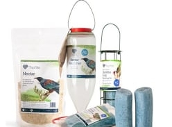 Win Topflite NZ Bird Feeding Packs
